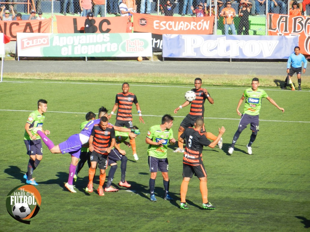 imagenes Santa Tecla vs . Águila – Te hablo de Fútbol